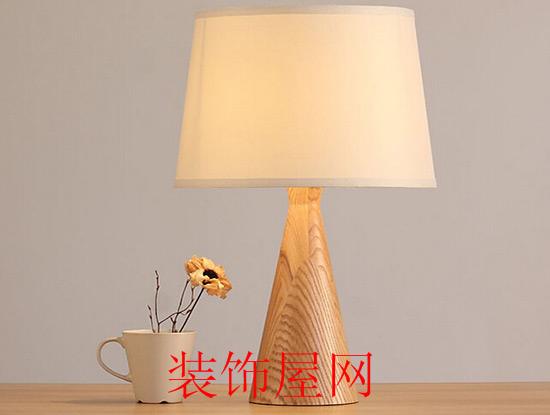 宜家工作台灯价格 宜家工作台灯选购 宜家工作台灯价格 宜家工作台灯选购